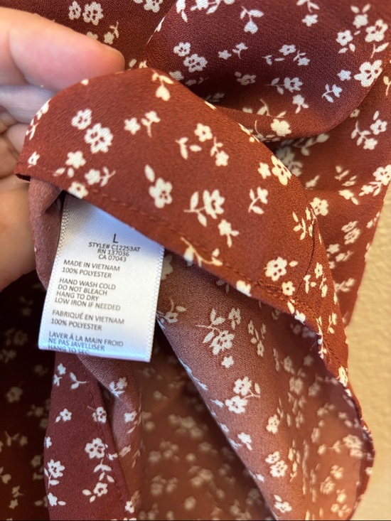 Paper Crane Large Rust White Floral High Neck Puff Flutter Short Sleeve Top - Picture 6 of 10